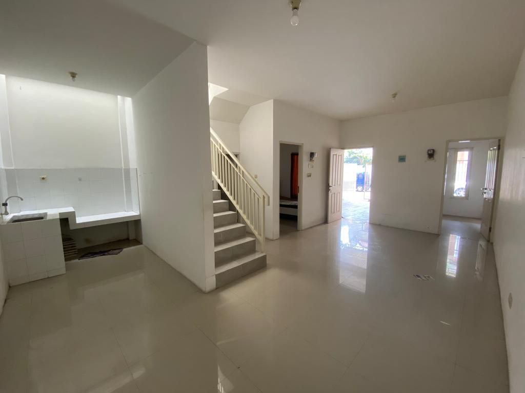 Dijual Rumah Furnished Siap Huni di Jalan Kutisari Surabaya Timur - Thumbnail 5