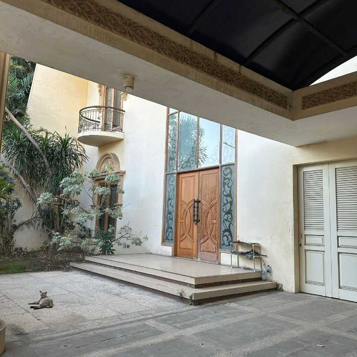 Dijual Rumah Mewah Luas di Margorejo Indah Utara Surabaya Selatan - Thumbnail 2