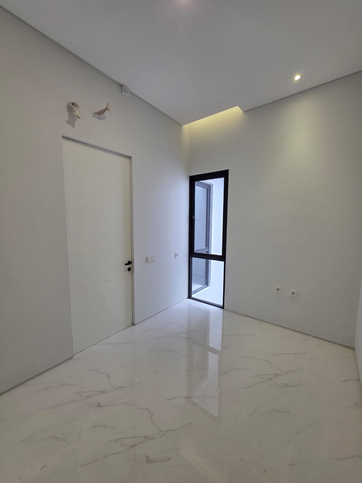 Dijual Rumah Baru Modern Minimalis Pandugo Timur Premium Quality Surabaya Timur - Thumbnail 2