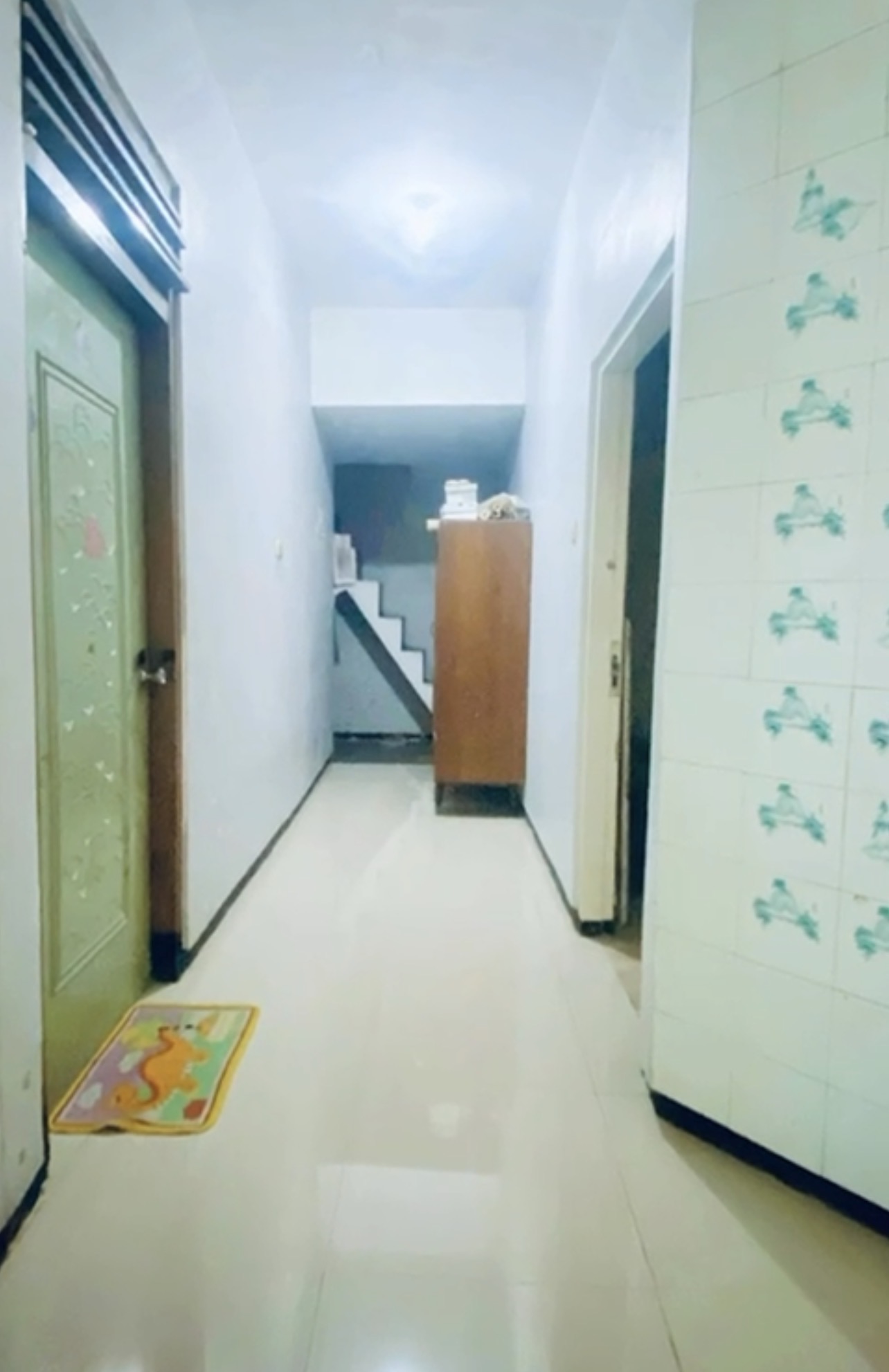 Dijual/Disewakan Rumah Siap Huni di Jalan Gubeng Kertajaya Surabaya Timur - Thumbnail 4