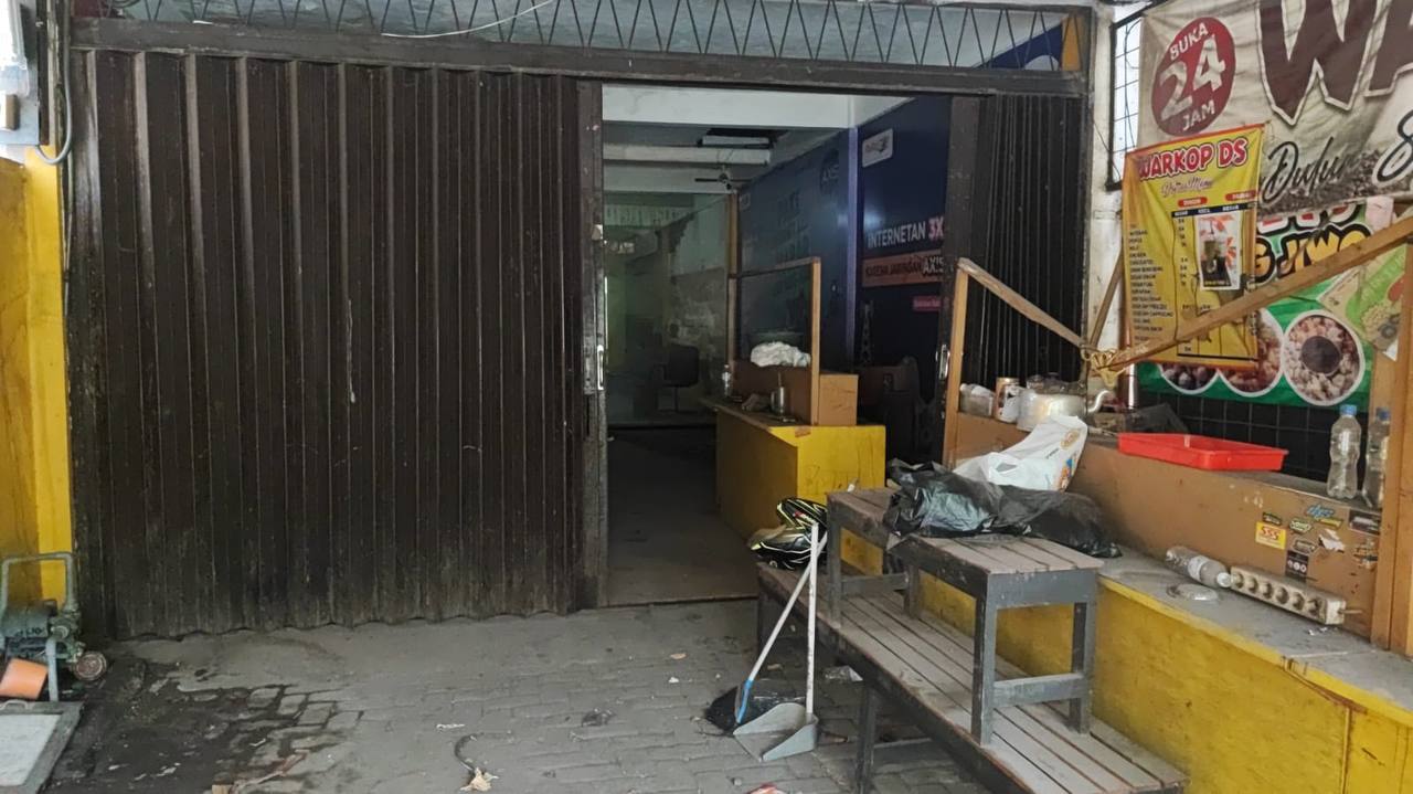 Dijual/Disewakan Ruko 2 Lantai Strategis Jalan Putro Agung Surabaya Utara - Thumbnail 5