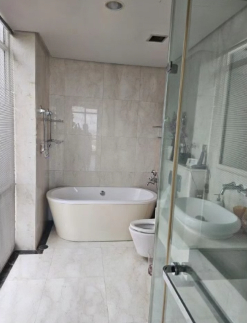 Dijual Apartemen Adhiwangsa Nol Jalan Raya di Surabaya Barat - Thumbnail 3