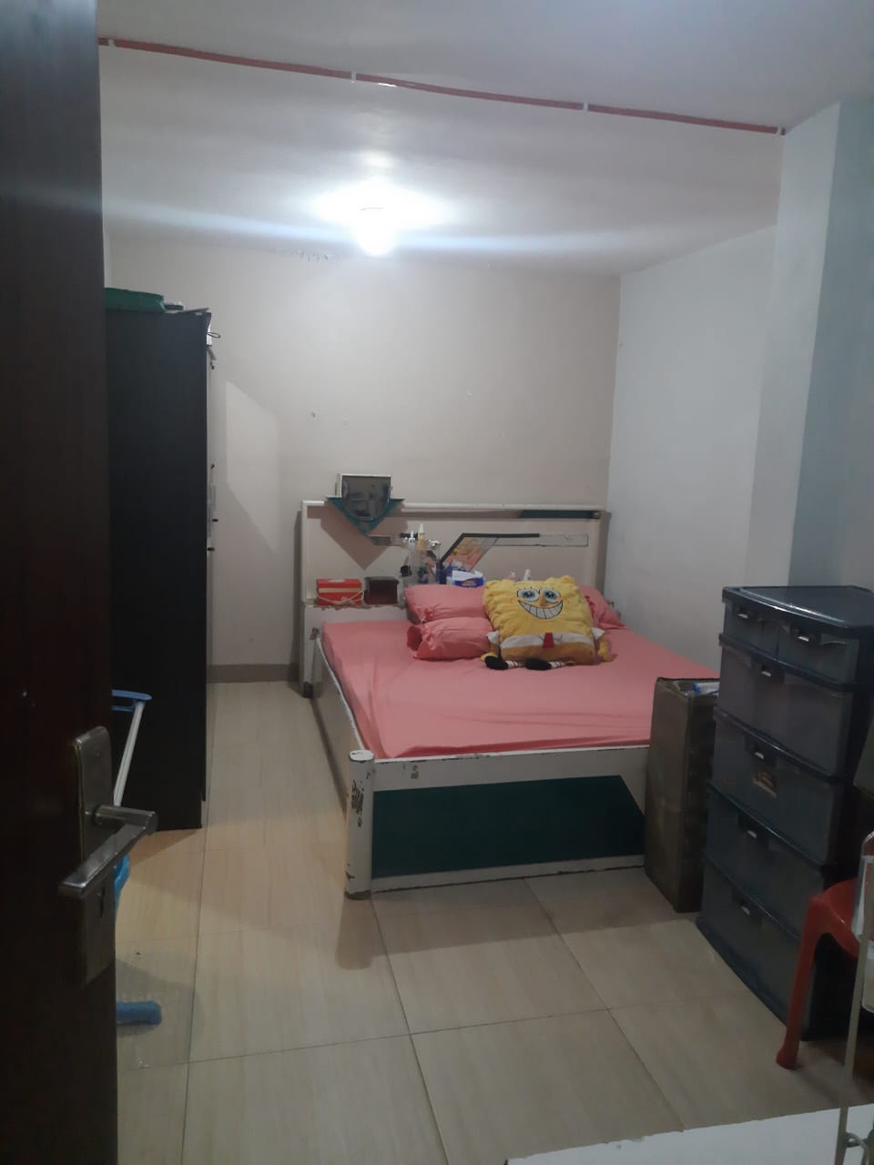 Dijual Rumah Karang Empat Surabaya Hadap Selatan – Luas Bangunan Besar 175 m² Cocok untuk Hunian Nyaman - Thumbnail 6