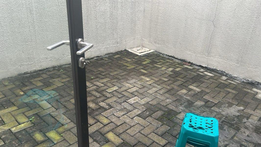 Disewakan Rumah Baru Nyaman Taman Puspa Raya Citraland Surabaya Barat (bbaa) - Thumbnail 5