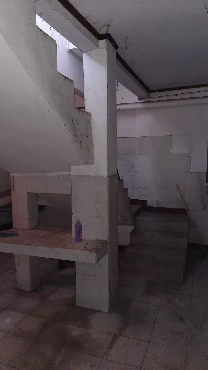 Dijual Rumah 1 Lantai Nyaman Pucang Sewu Lokasi Strategis Surabaya Timur - Thumbnail 4