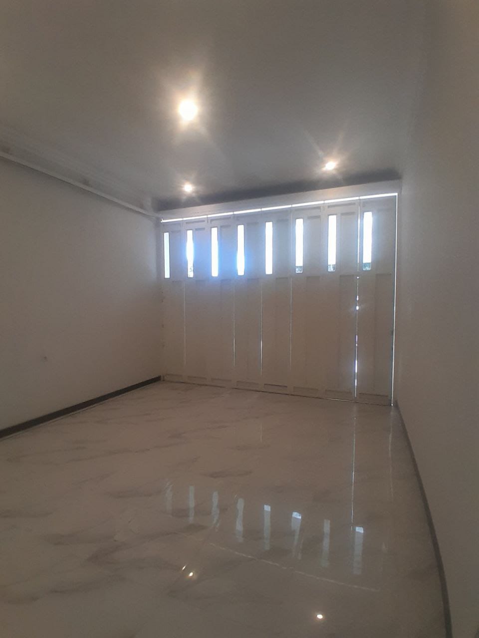 Dijual Rumah Mewah 2 Lantai Baru Gress Jemur Andayani Surabaya Selatan - Thumbnail 3