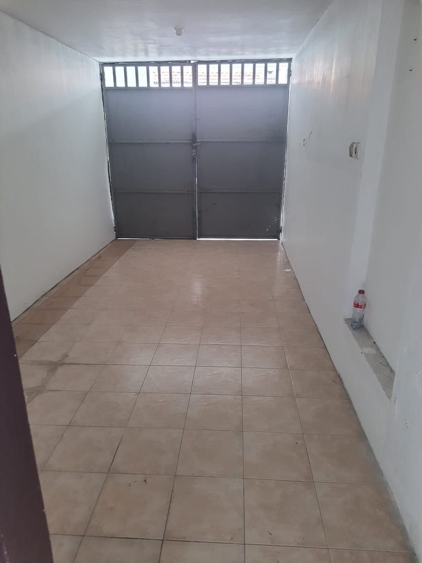 Dijual / Disewakan Rumah Jalan Pucang Anom Siap Huni Lokasi Strategis Surabaya Timur - Thumbnail 3