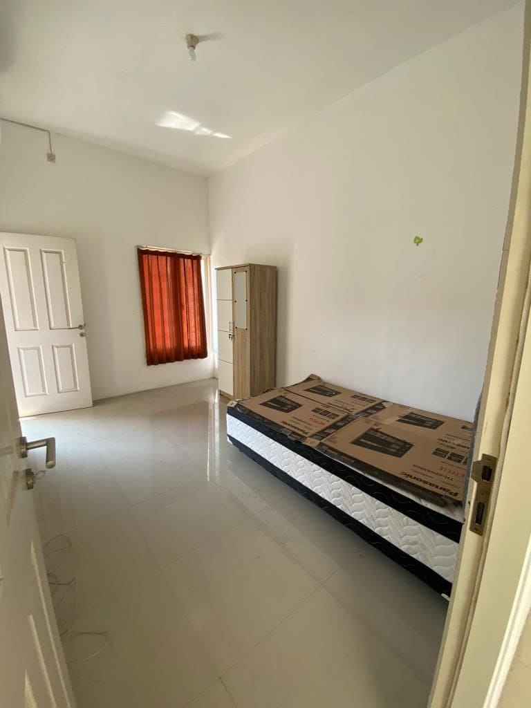 Dijual Rumah 2 Lantai Furnished Siap Huni Jalan Kutisari Surabaya Selatan - Thumbnail 4