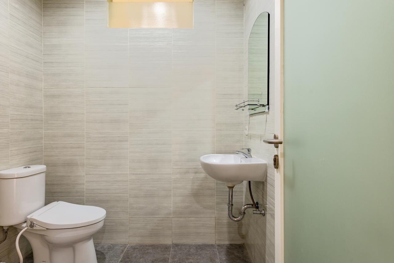 Dijual Rumah Kost Luas Siap Huni di Jalan Raya Margorejo Tangsi Surabaya Selatan - Thumbnail 3