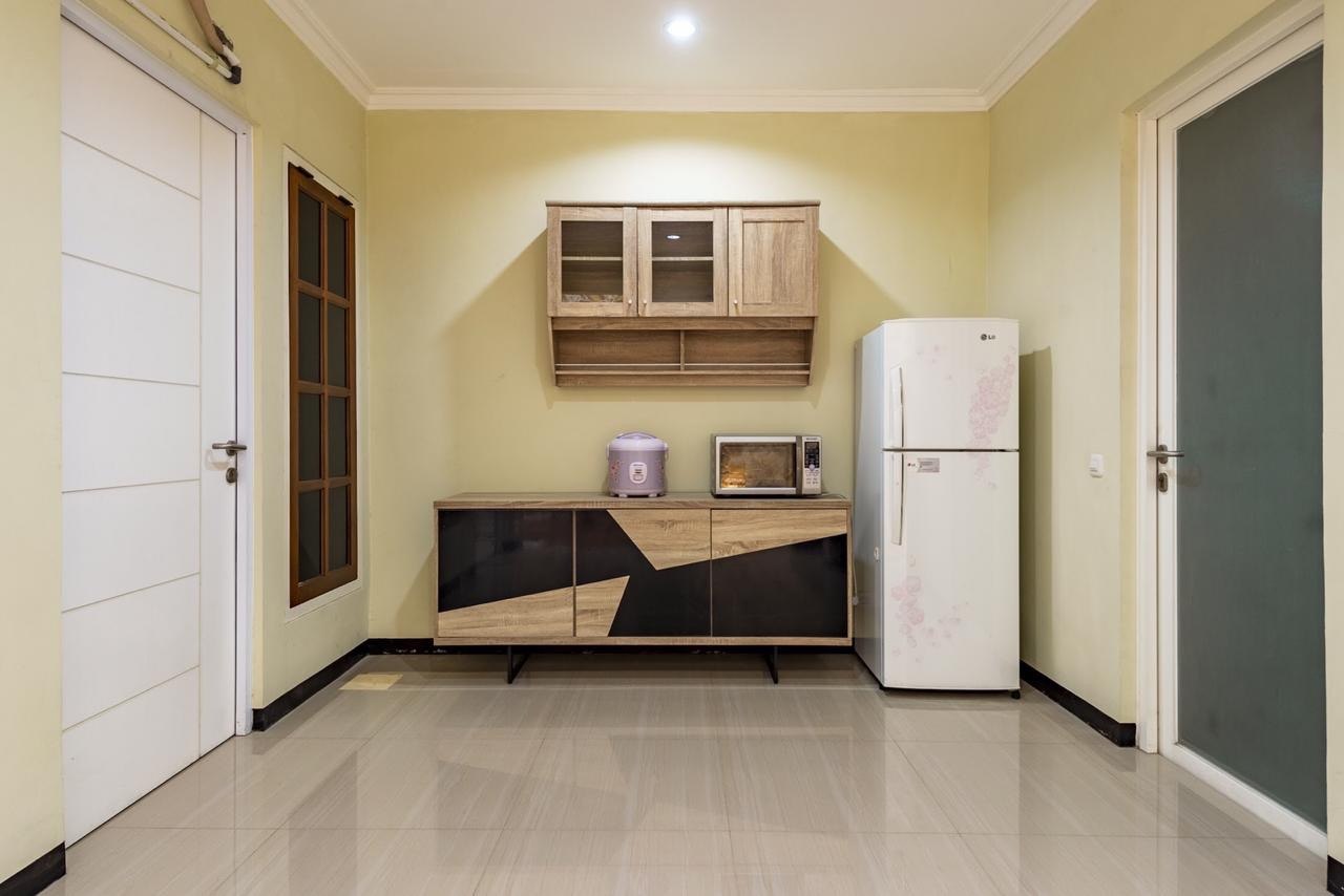 Dijual Rumah Kost Luas Siap Huni di Jalan Raya Margorejo Tangsi Surabaya Selatan - Thumbnail 6