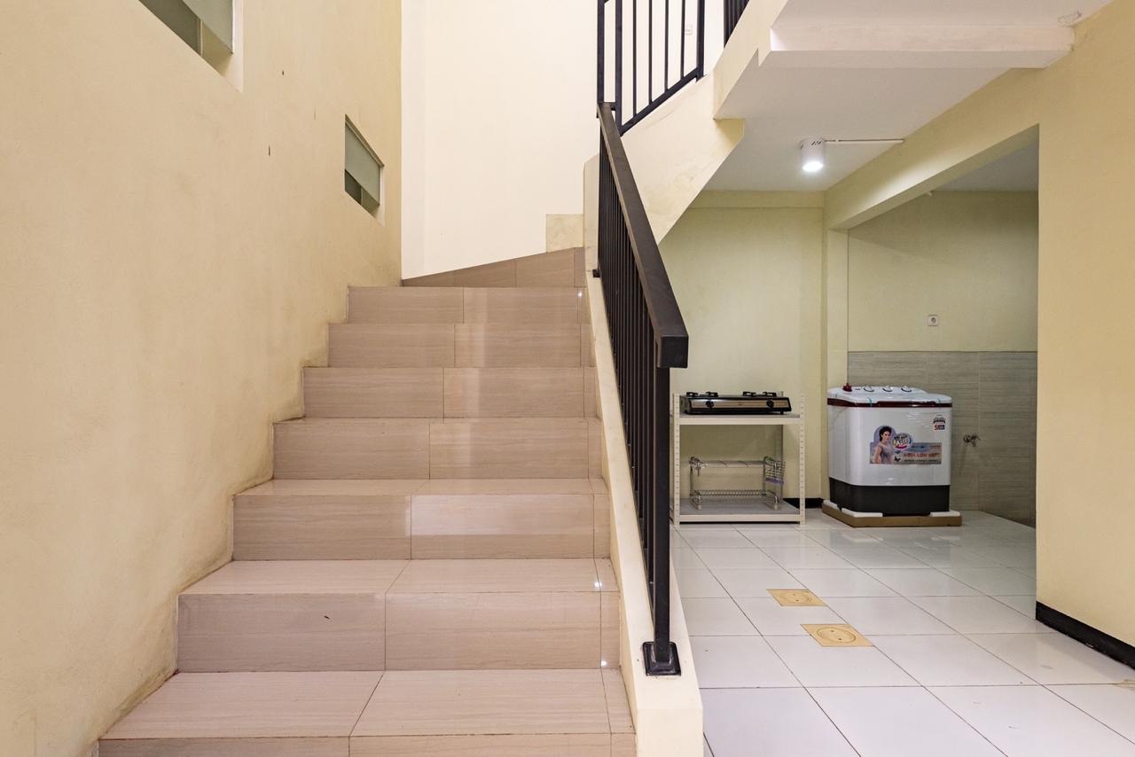 Dijual Rumah Kost Luas Siap Huni di Jalan Raya Margorejo Tangsi Surabaya Selatan - Thumbnail 7