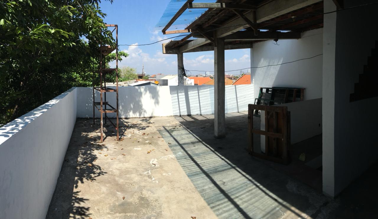 Dijual Ruko Bagus 3 Lantai di Wilayah Putro Agung Kulon Surabaya Utara - Thumbnail 3