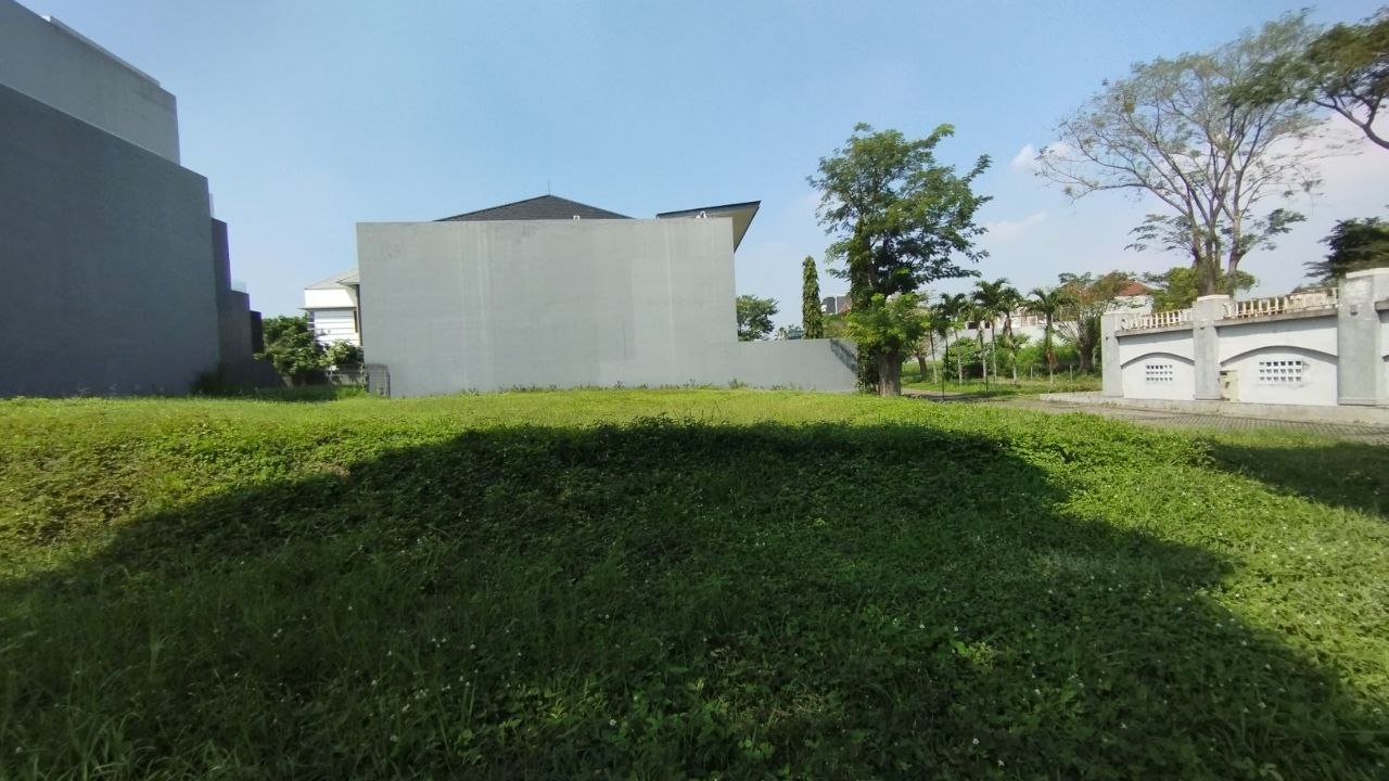 Dijual Tanah Hook Strategis di Bukit Telaga Golf Surabaya Barat - Image 1