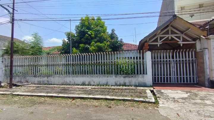Dijual Rumah Bagus Strategis Wilayah Darmo Harapan Surabaya Barat - Image 1