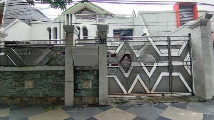 Dijual/Disewakan Rumah Mewah Minimalis Strategis di Kertajaya Indah Surabaya Timur - Image 1