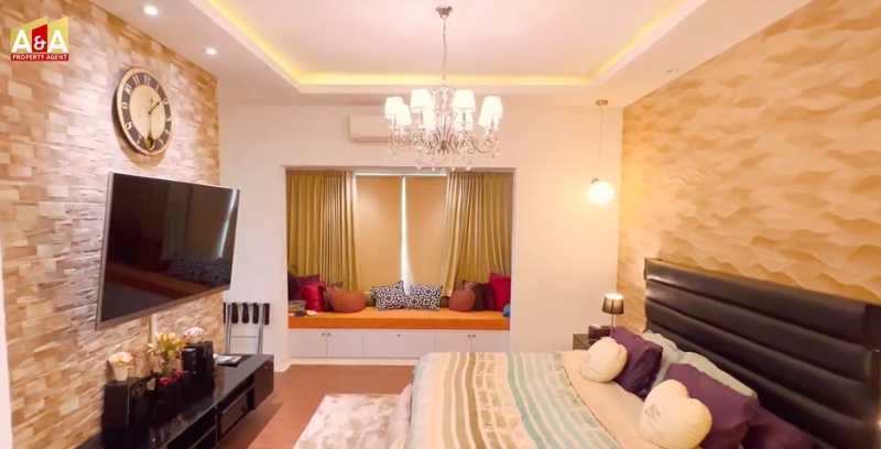 Dijual Rumah Mewah Siap Huni di Kawasan Elit Citraland Raffles Garden Surabaya Barat - Thumbnail 8