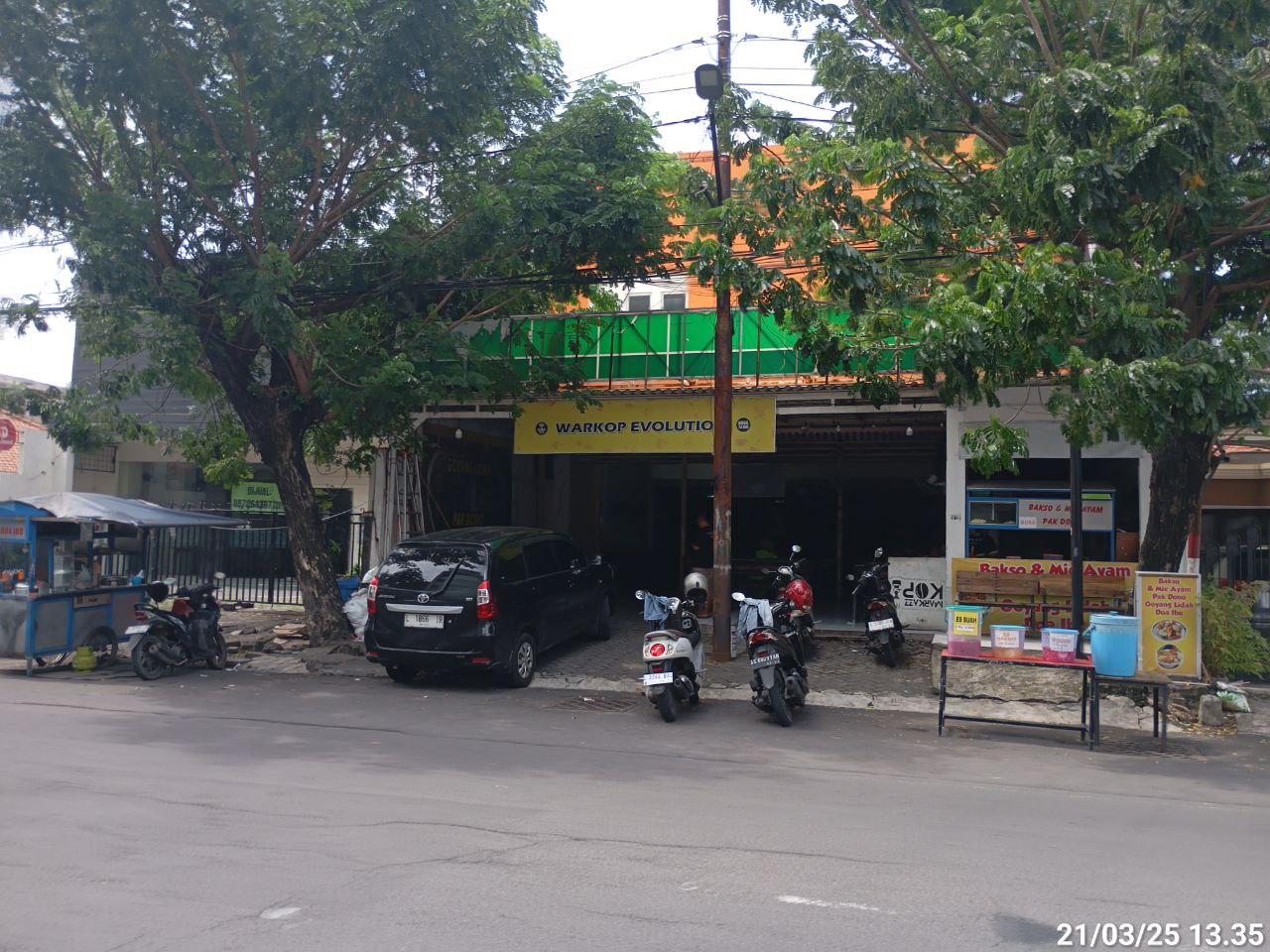 Disewakan Tempat Usaha Komersial Strategis di Baratajaya Surabaya Selatan - Image 1