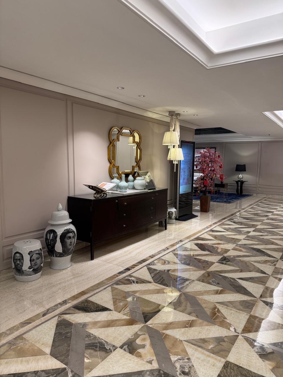Dijual/Disewakan Apartemen Strategis di The Peak Embong Malang Surabaya Pusat - Thumbnail 4