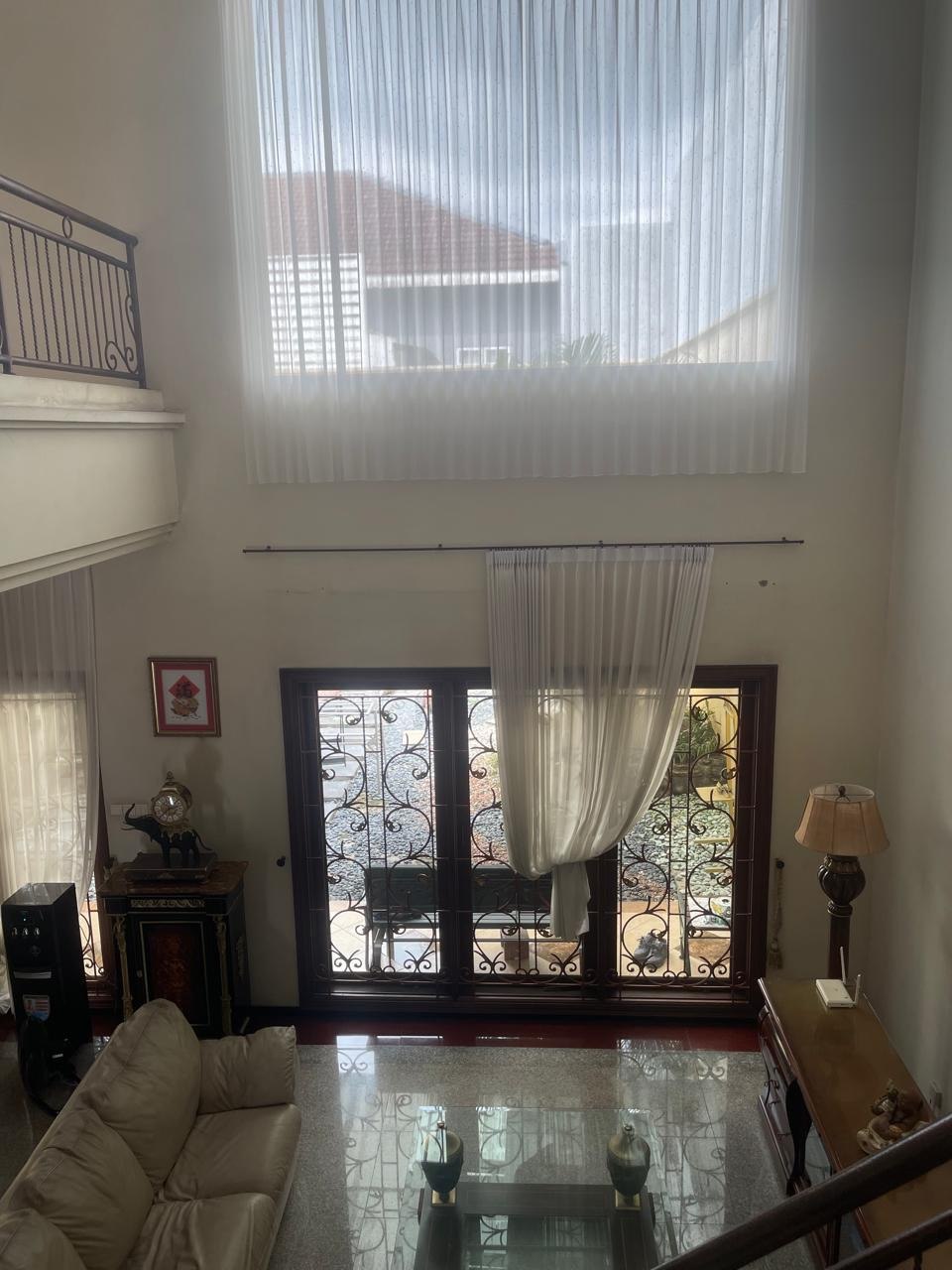 Dijual Rumah Mewah Siap Huni Strategis di Pall Hill Citraland Surabaya Barat - Thumbnail 5