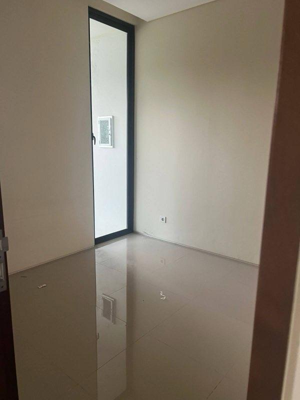 Disewakan Rumah Minimalis di Taman Puspa Raya Citraland Surabaya Barat - Thumbnail 3