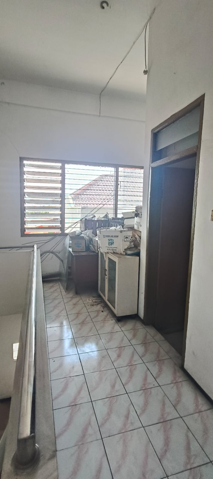 Dijual Ruko 3 Lantai Raya Darmo Permai Selatan Surabaya Barat Strategis Siap Pakai - Thumbnail 2