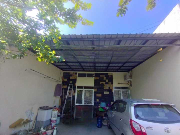 Disewakan Rumah Siap Huni di Jalan Raya Gunung Anyar Jaya Perumahan New Syandana Surabaya Timur - Image 1