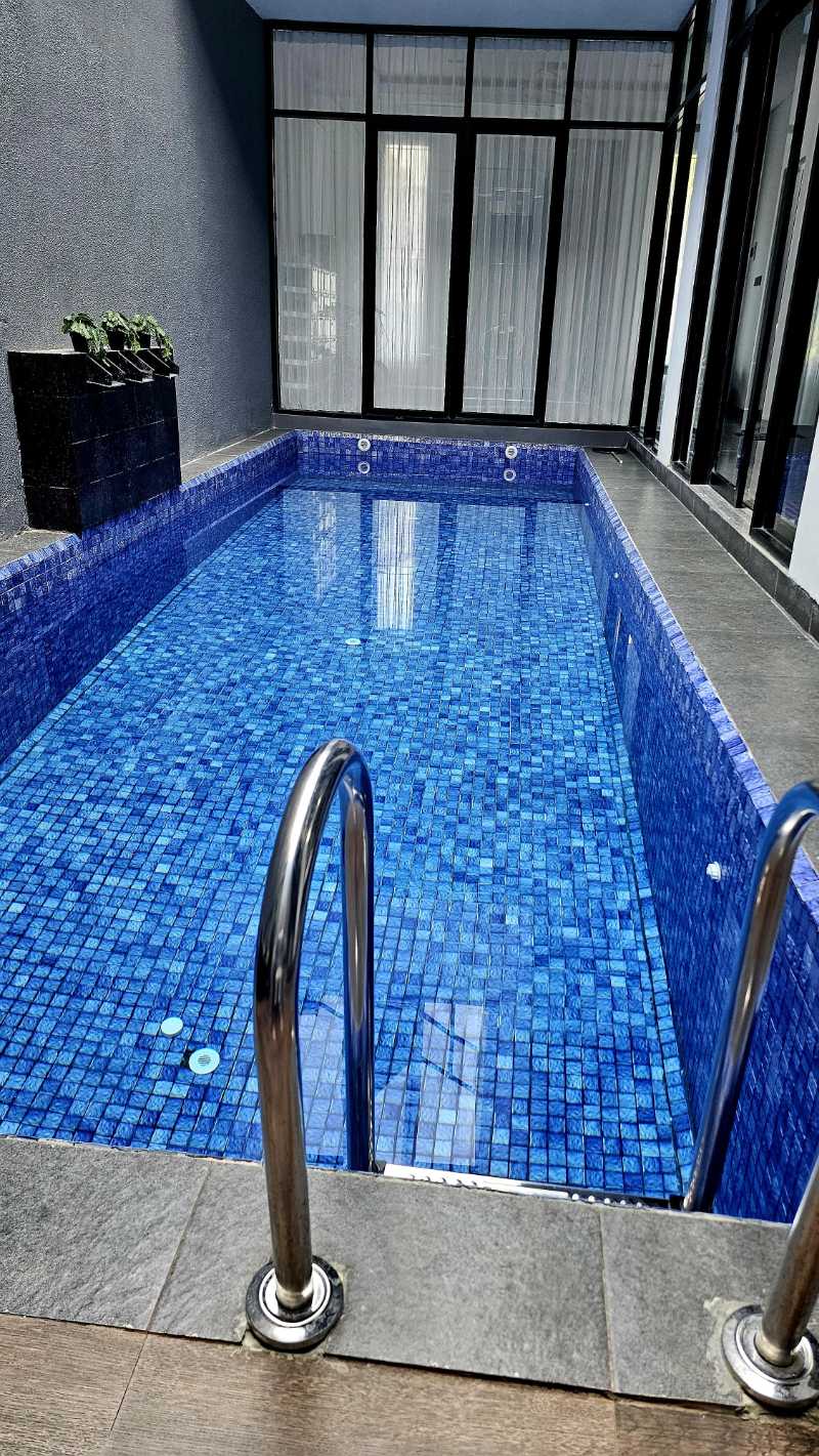 Dijual Rumah Baru Full Furnish Citraland Surabaya Barat - Thumbnail 3