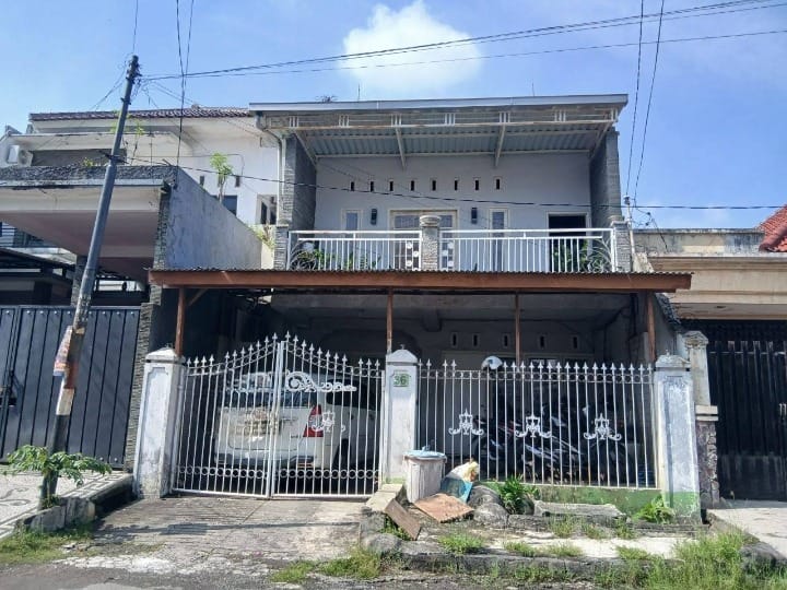Dijual / Disewa Rumah 2 Lantai Siap Huni Gubeng Kertajaya Surat Ijo Surabaya Timur - Image 1