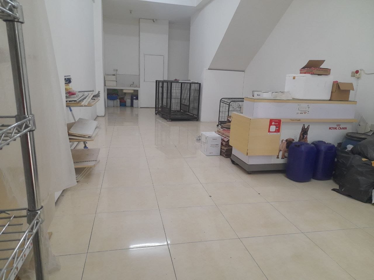 Disewakan Ruko 2,5 Lantai Strategis di Villa Bukit Mas Surabaya Barat - Thumbnail 4