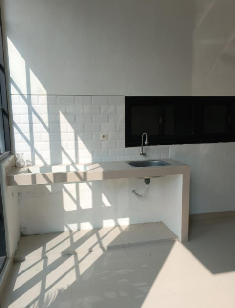 Dijual Rumah Baru Gress 2 Lantai Siap Huni di Grand Kuwukan Jalan Dukuh Kuwukan Lontar Surabaya Barat - Thumbnail 8