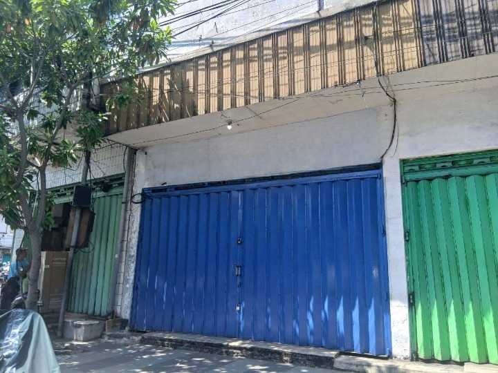 Disewakan Ruko 1 Lantai Strategis Siap Huni di Jalan Raya Tembaan Surabaya Pusat - Thumbnail 2