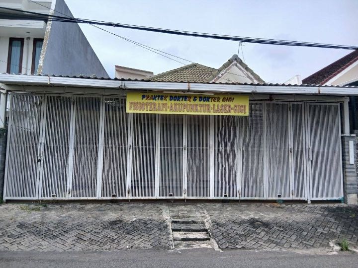 Dijual Rumah Usaha Strategis di Jalan Pucang Anom Timur Surabaya Timur - Image 1