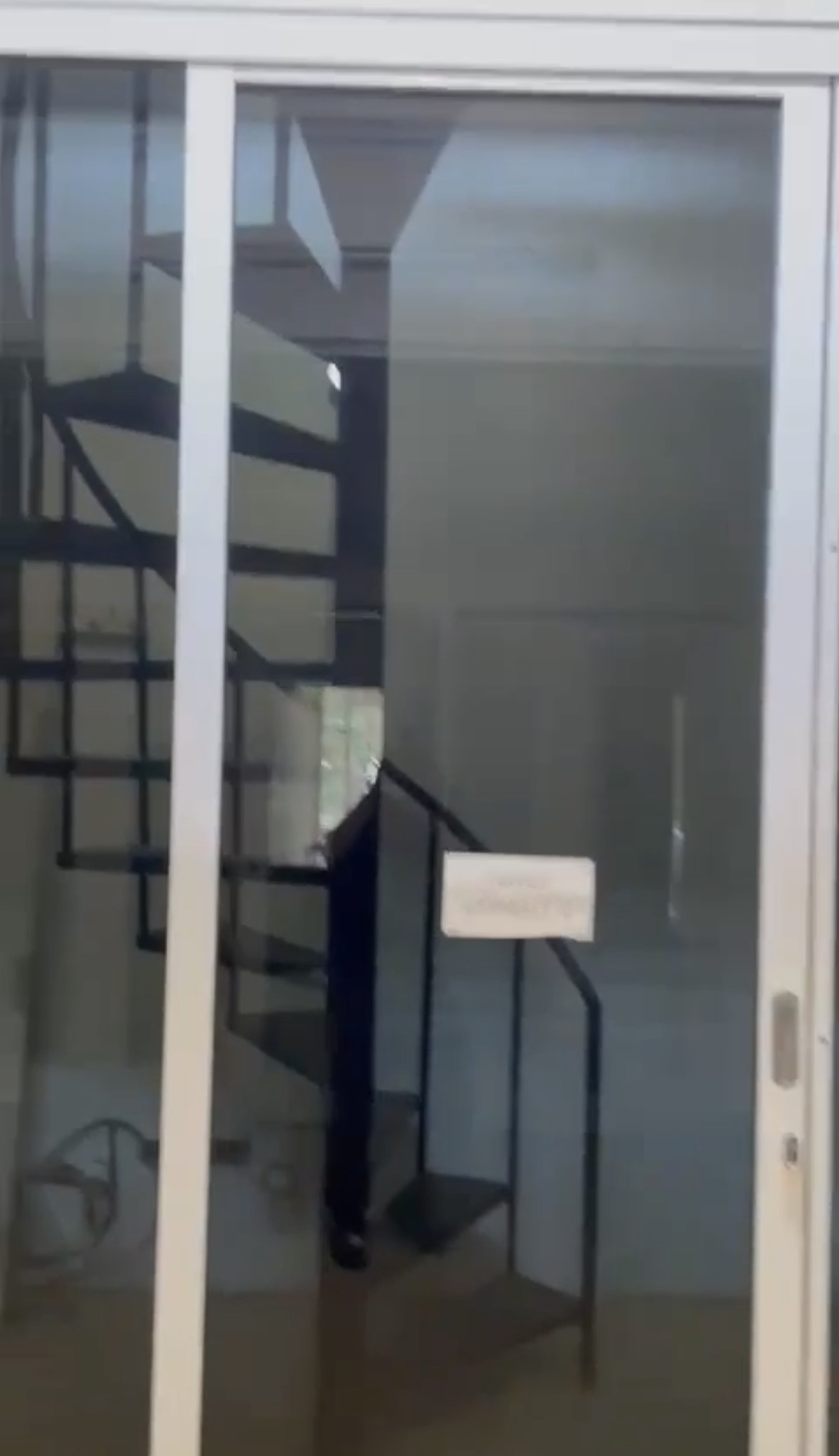 Dijual Rumah Usaha Strategis di Jalan Pucang Anom Timur Surabaya Timur - Thumbnail 5