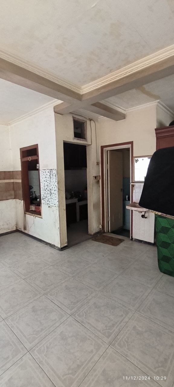 Dijual Rumah Siap Huni di Perumahan Semolowaru Indah Surabaya Timur - Thumbnail 2