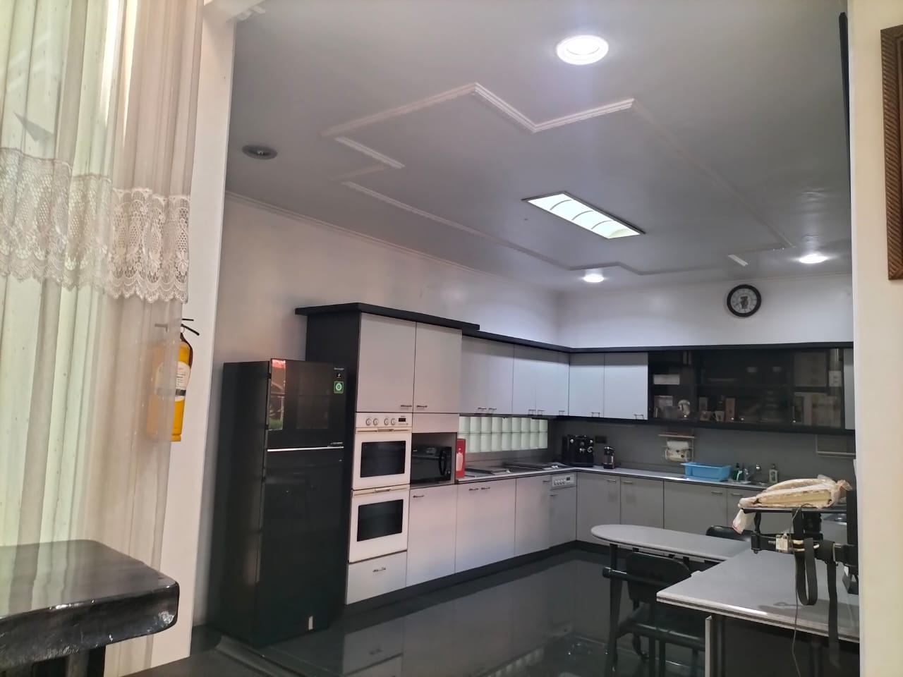 Dijual Rumah Mewah Margorejo Indah Surabaya Selatan - Image 1