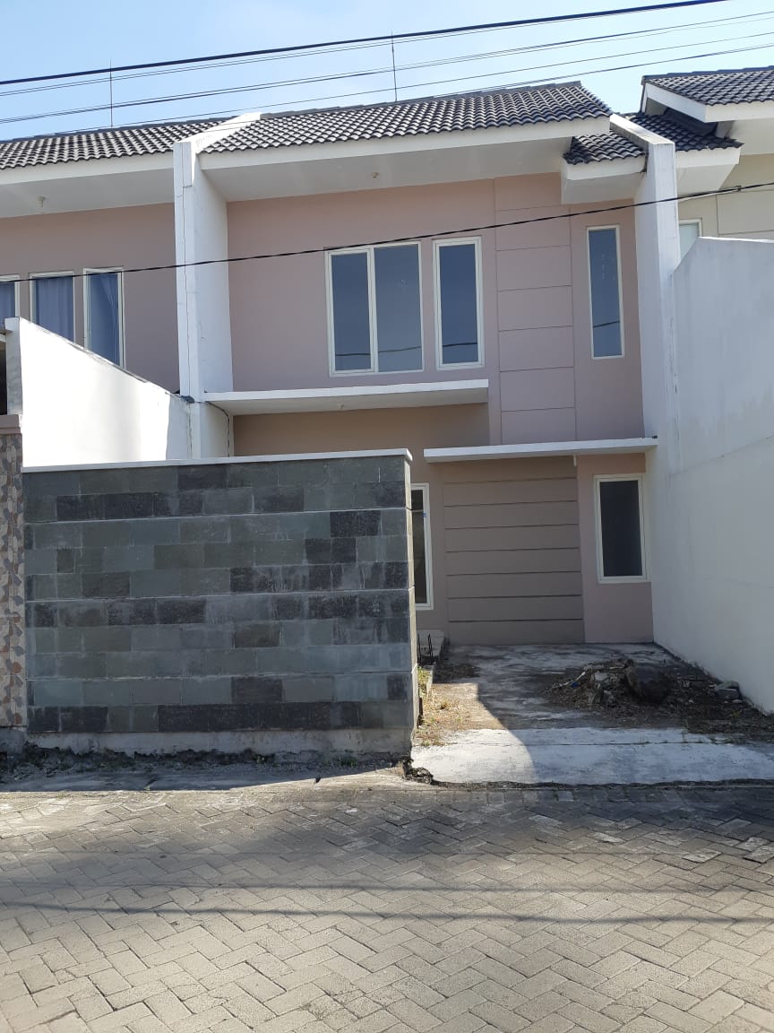 Dijual Cepat Rumah Baru Green Mansion Surabaya Barat - Image 1