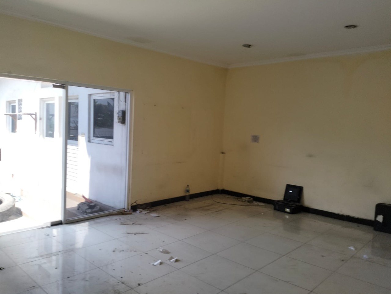 Disewakan Gudang Luas Siap Pakai di Jalan Raya Lidah Wetan Surabaya Barat - Thumbnail 6