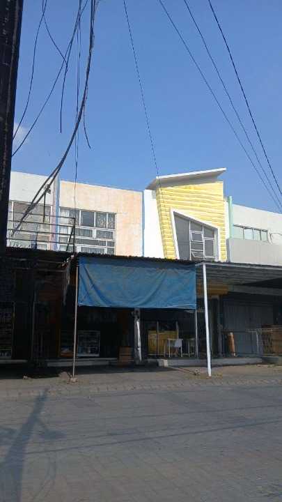 Dijual Ruko Strategis 2 Lantai West Point Dukuh Kapasan Surabaya Barat - Image 1