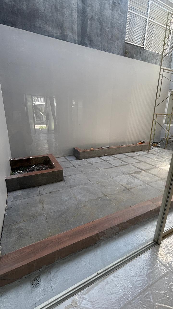 Disewakan Rumah Strategis di Stone Gate Park Citraland Surabaya Barat - Thumbnail 8