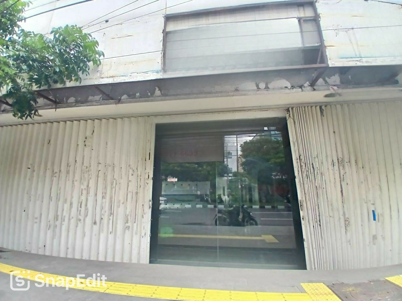 Disewakan Bangunan Komersial Strategis Premium Mayjend Sungkono Surabaya Barat - Image 1