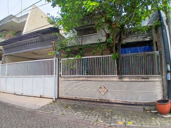 Dijual Rumah Strategis di Jalan Pucang Asri Surabaya Timur - Image 1