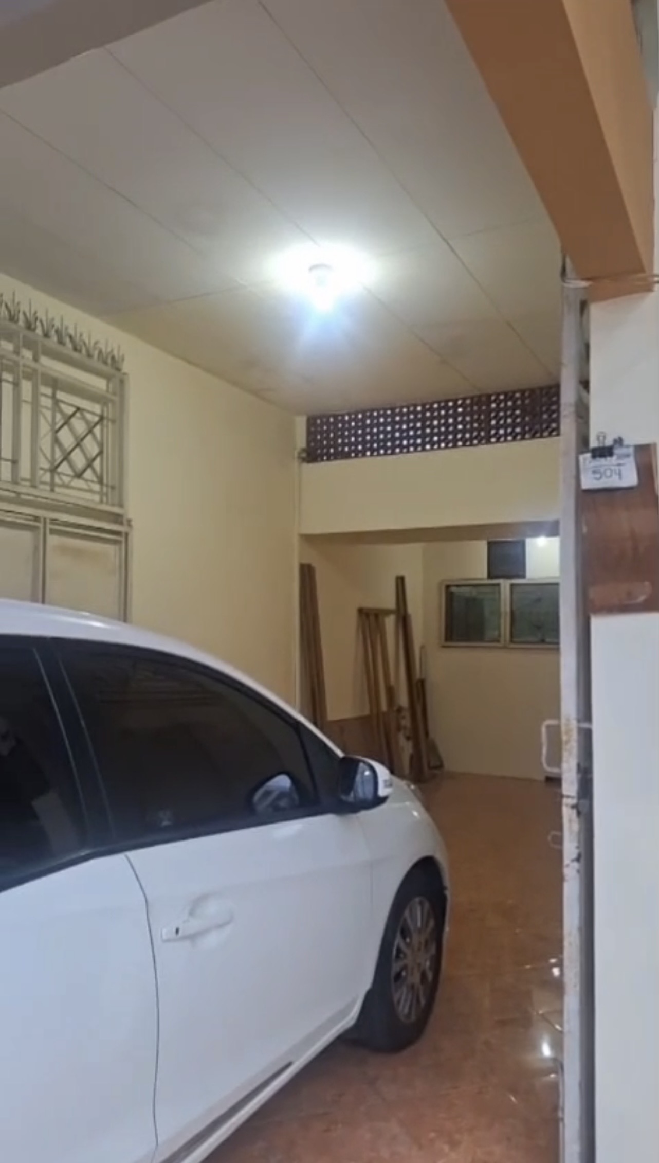 Disewakan Rumah Minimalis Siap Huni di Jalan Manyar Tirtoyoso Utara Surabaya Timur - Thumbnail 5