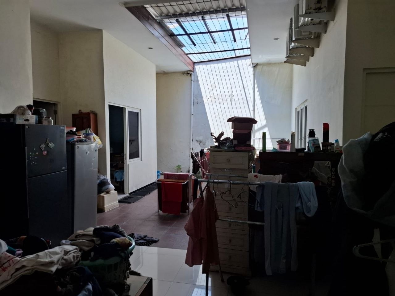 Dijual Cepat Rumah Siap Huni Semi Furnished di Jalan Manyar Tirtomoyo Surabaya Timur - Thumbnail 6