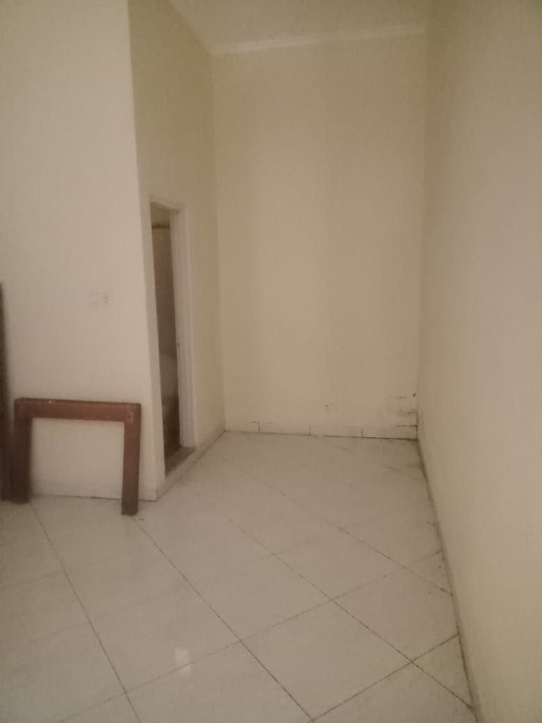 Disewakan Ruko Strategis di Jalan Kalibokor Selatan Surabaya Timur - Thumbnail 4