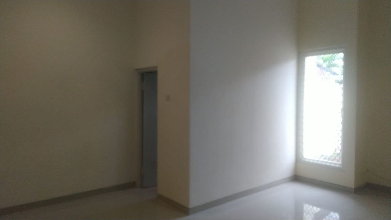 Disewakan Rumah Siap Huni di Jalan Manyar Tirtoasri Surabaya Timur - Thumbnail 3
