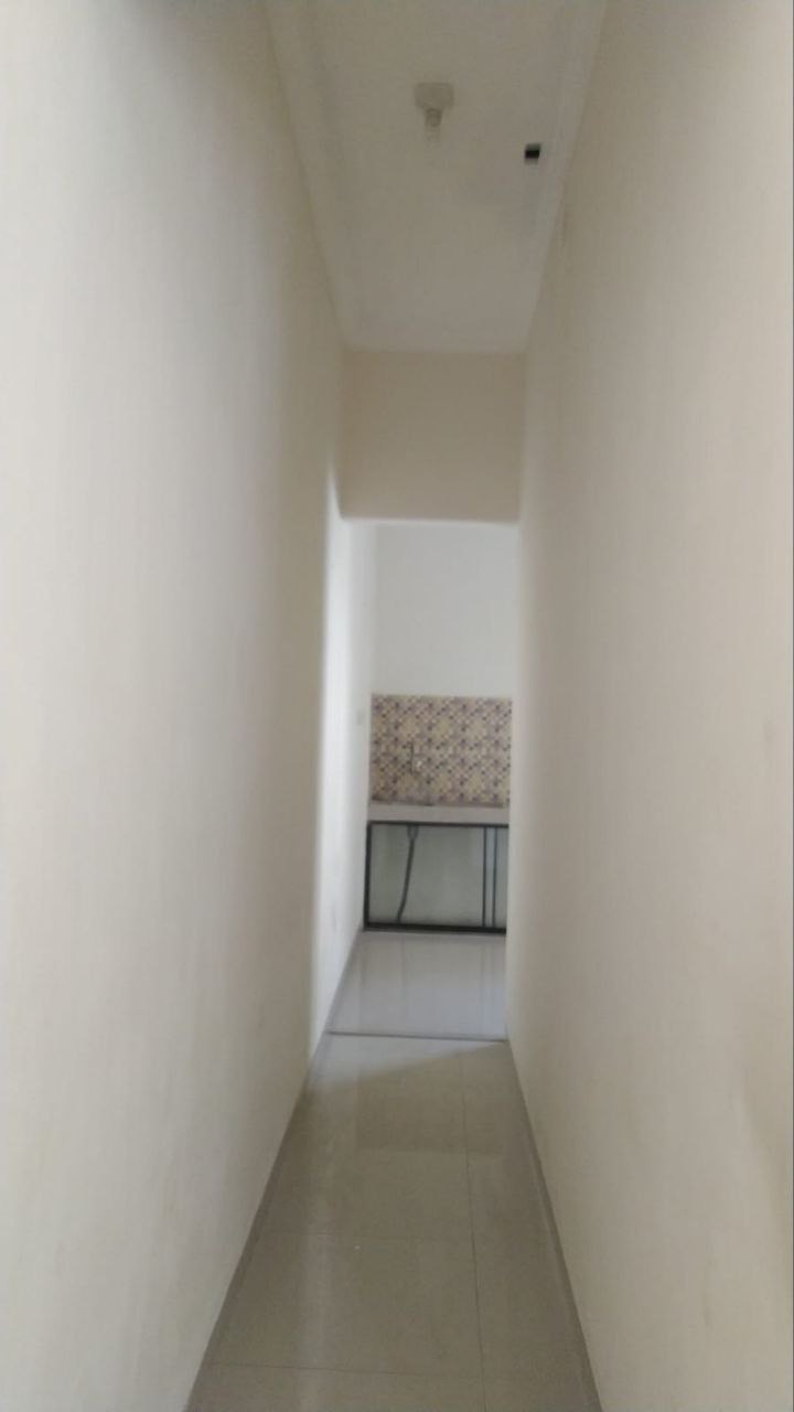 Disewakan Rumah Siap Huni di Jalan Manyar Tirtoasri Surabaya Timur - Thumbnail 5