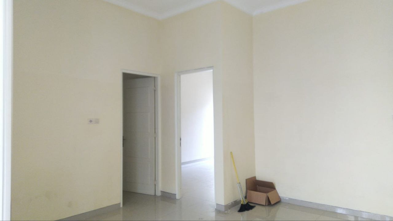 Disewakan Rumah Siap Huni di Jalan Manyar Tirtoasri Surabaya Timur - Thumbnail 6