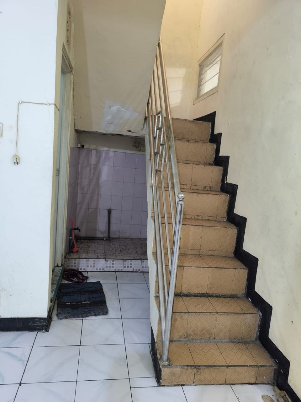Dijual Rumah Minimalis di Perumahan Griya Wage Asri Sidoarjo - Thumbnail 2