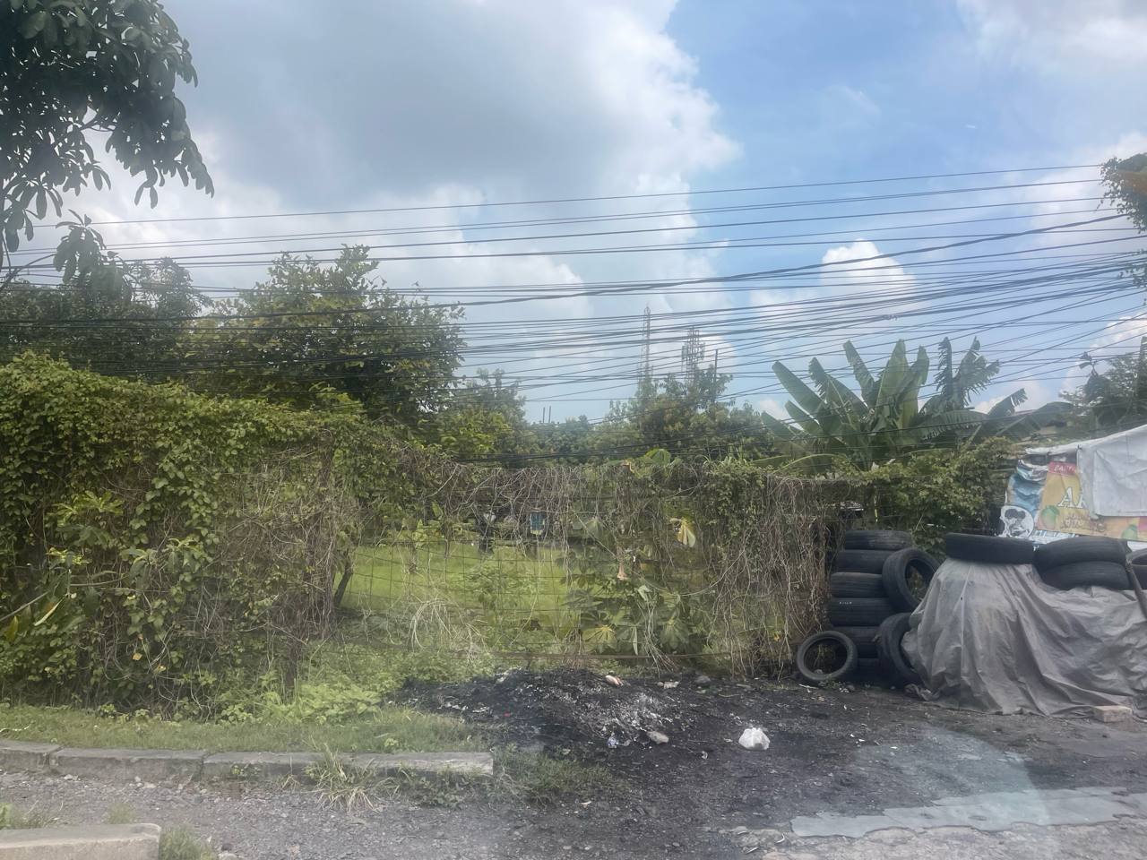 Dijual Tanah Komersial Luas Strategis di Jalan Raya Waru Sidoarjo - Image 1