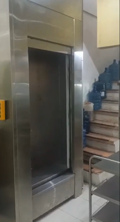 Dijual Ruko 5 Lantai 2 Unit Cocok Untuk Usaha di Jalan Raya Gubeng Surabaya Timur - Thumbnail 2